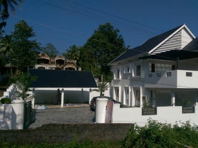 Villa Ernacolum For Sale India