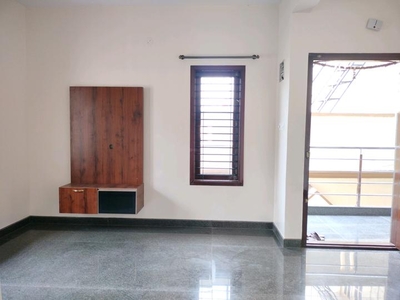 1 BHK Flat for rent in Adugodi, Bangalore - 500 Sqft