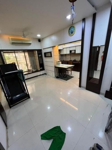 2 BHK Flat for rent in Sion, Mumbai - 600 Sqft