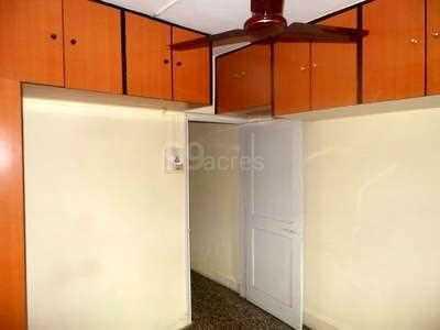 1 BHK Flat / Apartment For RENT 5 mins from Malad East