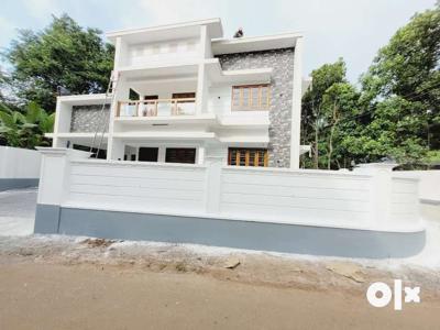 Angamaly kalady road 4 bhk new house bus stop 150 mtr