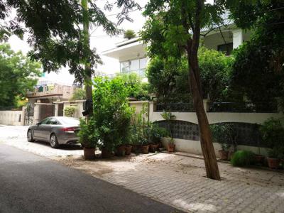 1000 sq ft 1 BHK 1T BuilderFloor for rent in DLF Phase 1 at Sector 26 Gurgaon, Gurgaon by Agent user5746