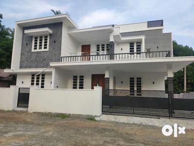 A MAGNIFICENT NEW 4BED ROOM HOUSE IN MUTHUVARA,THRISSUR