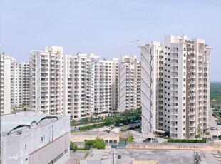 600 sq ft 2 BHK 2T South facing Apartment for sale at Rs 45.00 lacs in Signature Global Solera in Sector 107, Gurgaon