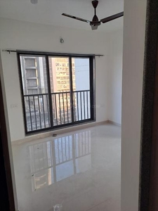 3 BHK Flat for rent in Kandivali West, Mumbai - 900 Sqft