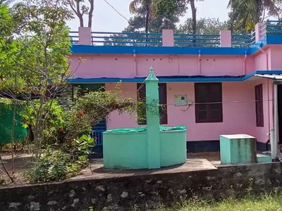 5.25 cent 2 Bhk House just 1.5 km from Perumpuzha. 700 MtrFrom Bus Rt