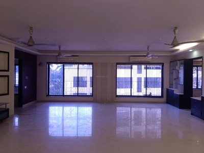 5 BHK Flat for rent in Malad East, Mumbai - 2000 Sqft