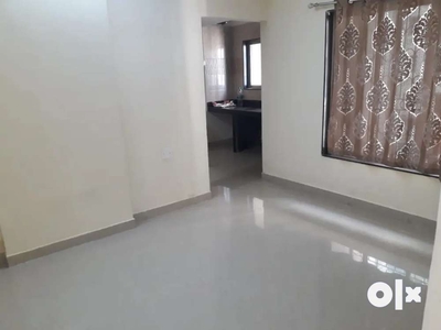 1bhk flet available for rent nearby station