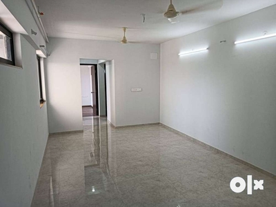 2.5 BHK WITHOUT BALCONY FLAT AVAILABLE FOR RENT