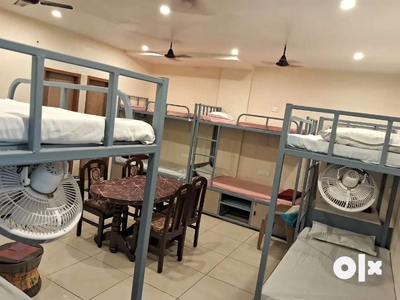 DORMITORY BED 300/- AVAILABLE ON DAILY /MONTHLY RENT