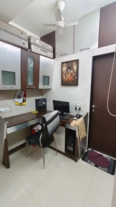 2 BHK Flat for rent in Ghatkopar East, Mumbai - 1000 Sqft