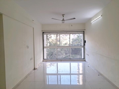 2 BHK Flat for rent in Prabhadevi, Mumbai - 1050 Sqft