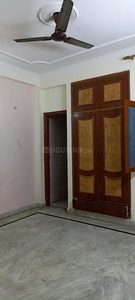 2 BHK Flat for rent in Sector 33, Noida - 3000 Sqft
