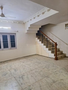 2 BHK Villa for rent in Vastrapur, Ahmedabad - 2200 Sqft