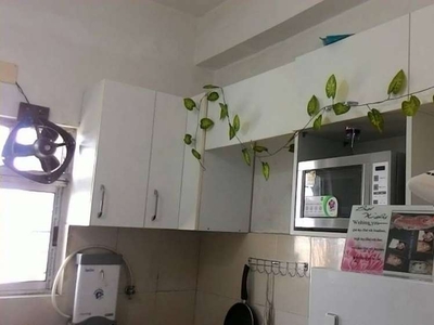 2 BHK Semi furnished flat for rent