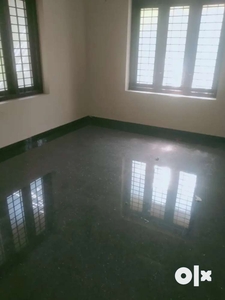 2 bhk Upstair for rent