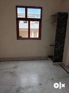 2bhk flat for rent in jawahar park khanpur