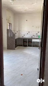 2bhk seperate portion for vegetarian family