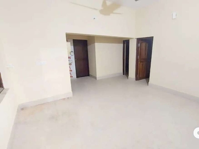 2BHK with 2 bathroom, AC, Geyser and Covered Parking