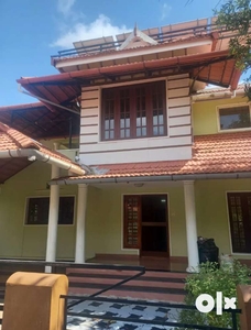 4 bhk semi furnished villa for rent kalathipady