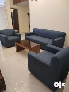 Available 2bhk fully furnished flat on Vip road Zirakpur