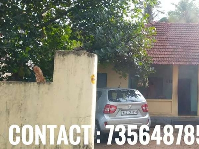 HOUSE FOR RENT in Kesavadasapuram (Rekshapuri lane)