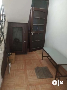 Independent Two room set ground floor for rent