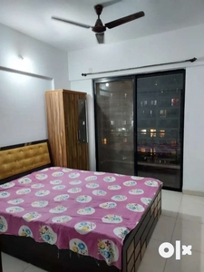 Single room available in furnished 2bhk flat