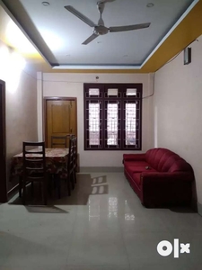 Tolet for decent bachelors or small family,electricity inclusive rent