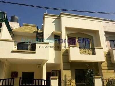 4 BHK House / Villa For SALE 5 mins from Arera Colony