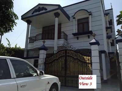 5 BHK House / Villa For SALE 5 mins from Shastri Nagar