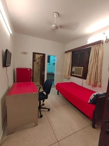 1 RK Flat for rent in Defence Colony, New Delhi - 300 Sqft