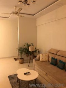 2 BHK 800 Sq. ft Apartment for Sale in Malad West, Mumbai