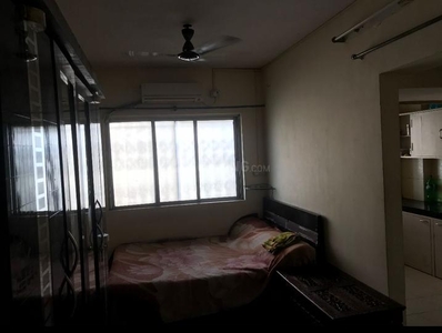 1 RK Flat for rent in Andheri West, Mumbai - 350 Sqft