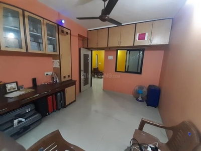 2 BHK Flat for rent in Airoli, Navi Mumbai - 750 Sqft