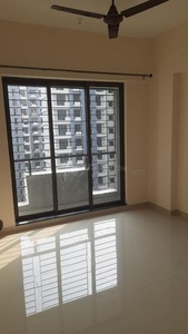 2 BHK Flat for rent in Virar West, Mumbai - 890 Sqft