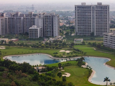 2850 sq ft 3 BHK 3T Apartment for sale at Rs 3.99 crore in Mahagun Manorialle in Sector 128, Noida