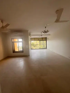 3 BHK Flat for rent in Juhu, Mumbai - 1350 Sqft