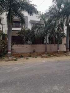 6000 sq ft 9 BHK 7T NorthWest facing IndependentHouse for sale at Rs 5.00 crore in Project in Sector 41, Noida