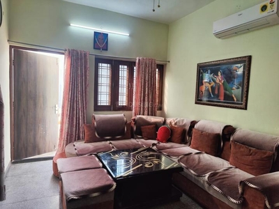 3 BHK Flat for rent in Saket, New Delhi - 1500 Sqft
