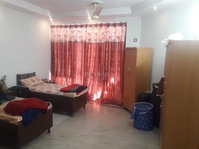 4 BHK Flat for rent in Lajpat Nagar, New Delhi - 2000 Sqft