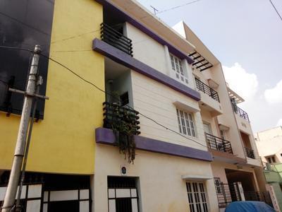 6 BHK House / Villa For SALE 5 mins from Race Course Road