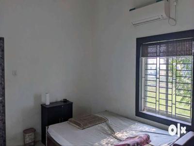 1BR ultra morden furnished Home -7000/m , Sparsh Hospital, kantabada