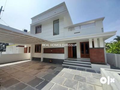 House For Sale in Kuttanellur