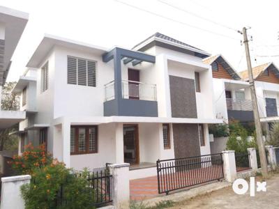 Semi furnished Rental Villa 2000SqFt/3 bhk / Amala Thrissur