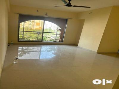 Urgent Sale 2Bhk Specious Flat in G+13 Ulwe