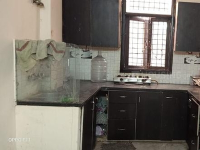 2 BHK Independent House for rent in Preet Vihar, New Delhi - 1000 Sqft