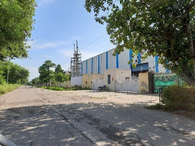 Factory 1 Acre for Sale in