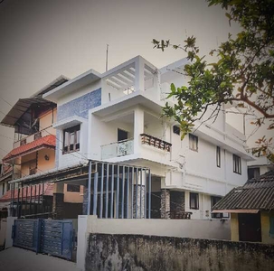 3 BHK House & Villa 2712 Sq.ft. for Sale in Edappally, Kochi