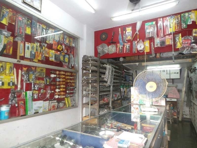 Commercial Shop 315 Sq.ft. for Sale in